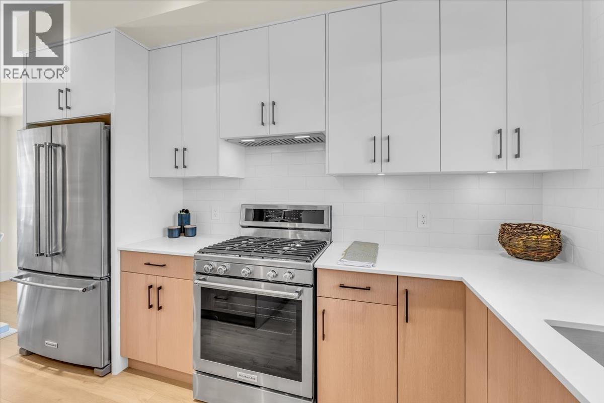 1 10392 240A STREET, Maple Ridge