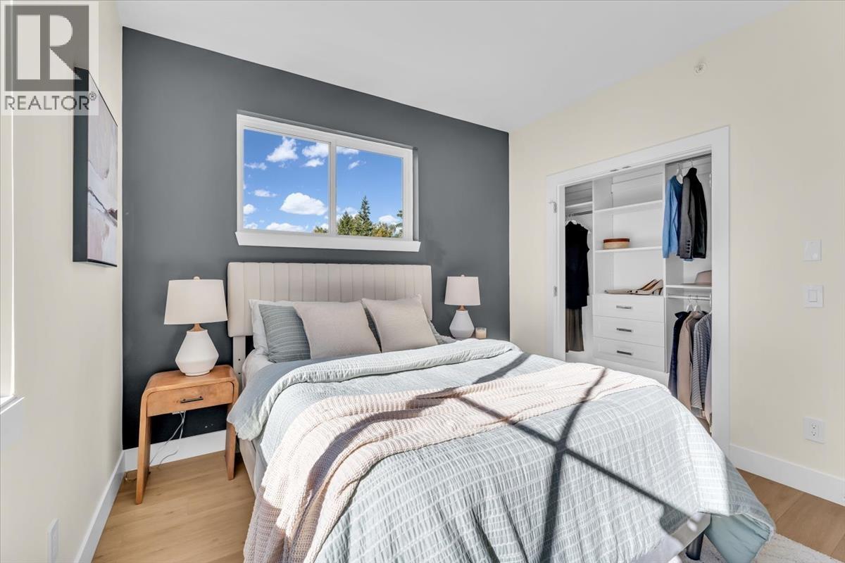 1 10392 240A STREET, Maple Ridge