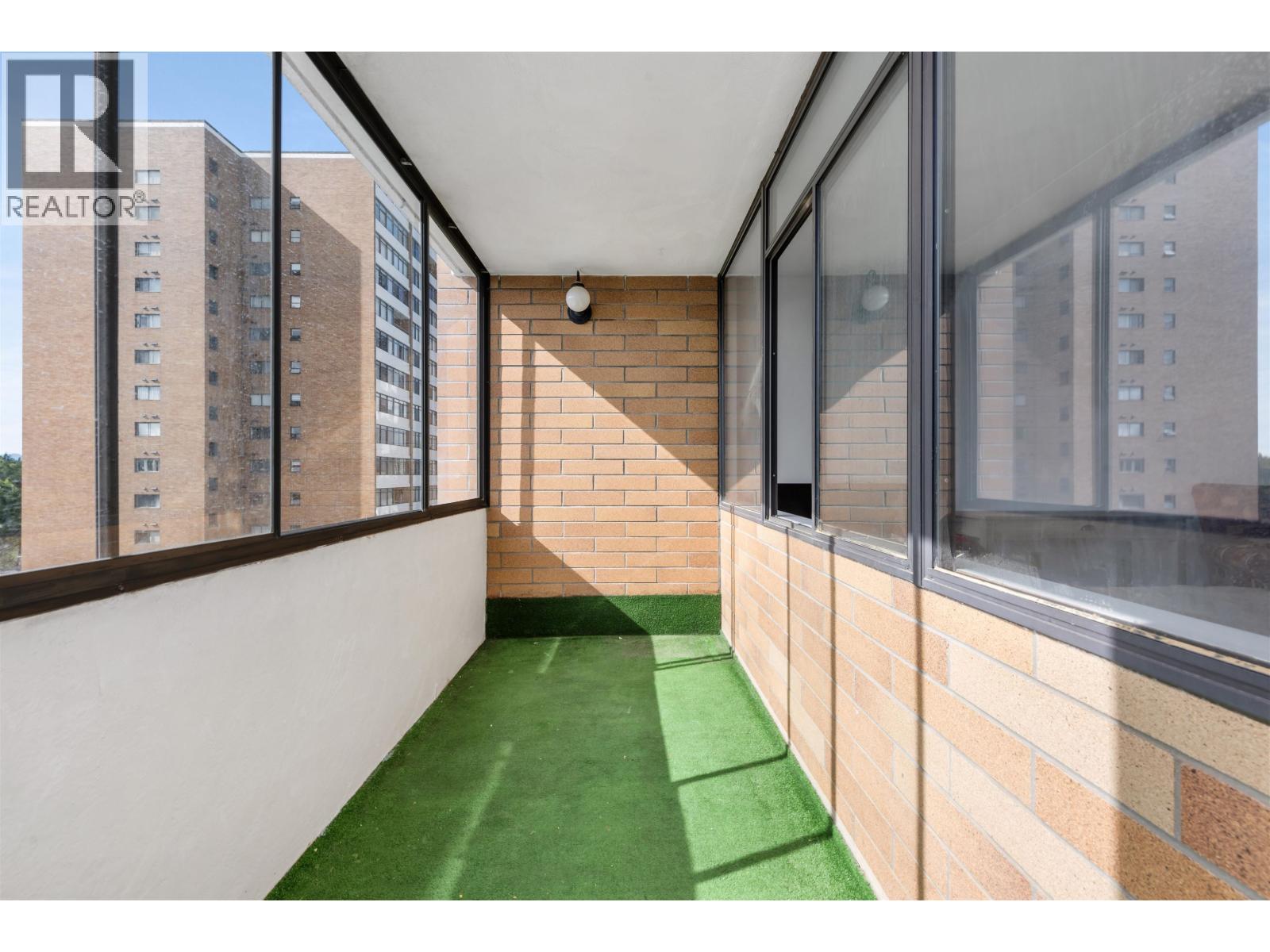 808 6651 MINORU BOULEVARD, Richmond