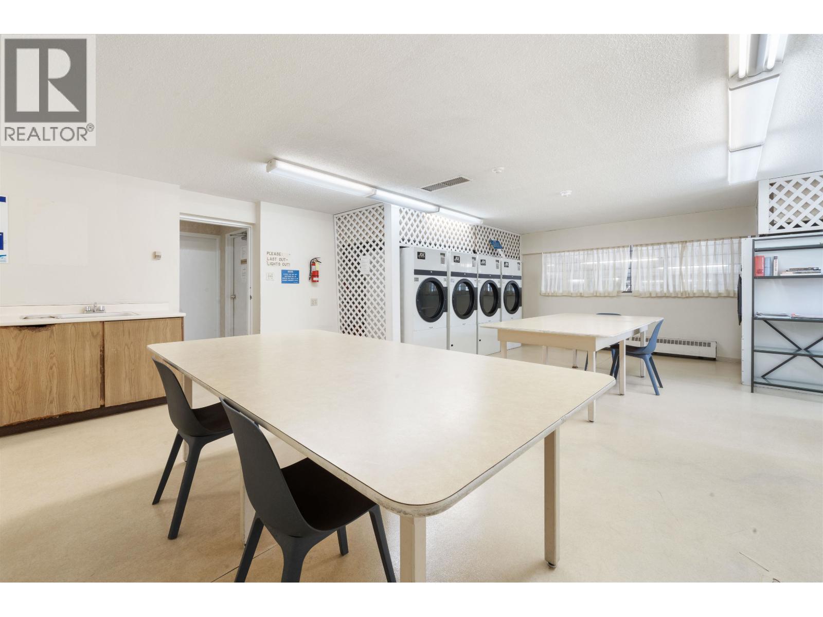 808 6651 MINORU BOULEVARD, Richmond