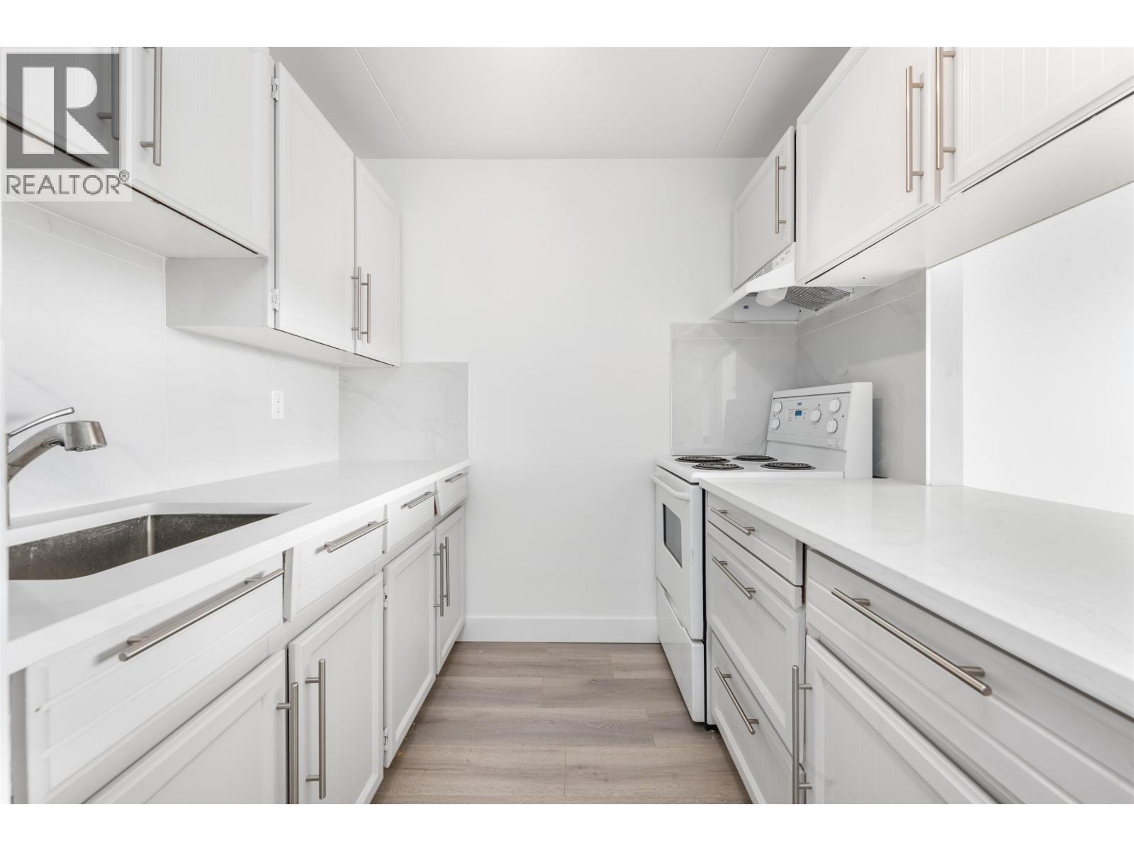 808 6651 MINORU BOULEVARD, Richmond