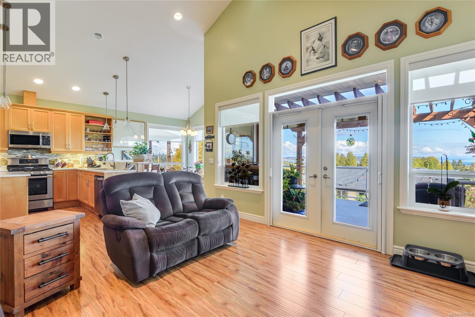 660 Mariner Dr, Campbell River