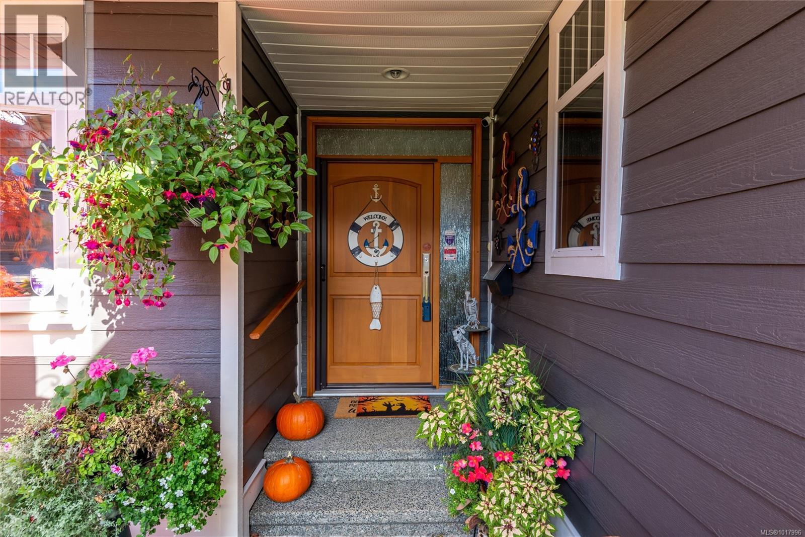 660 Mariner Dr, Campbell River