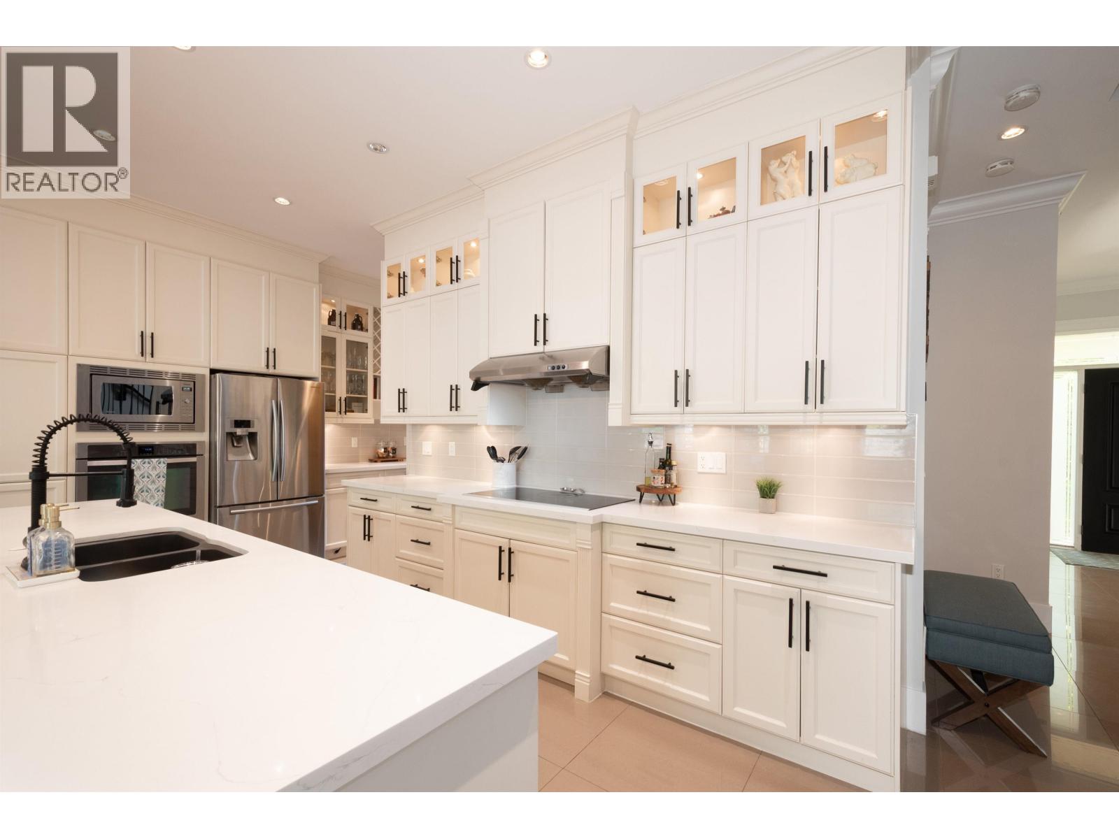 3443 GISLASON AVENUE, Coquitlam