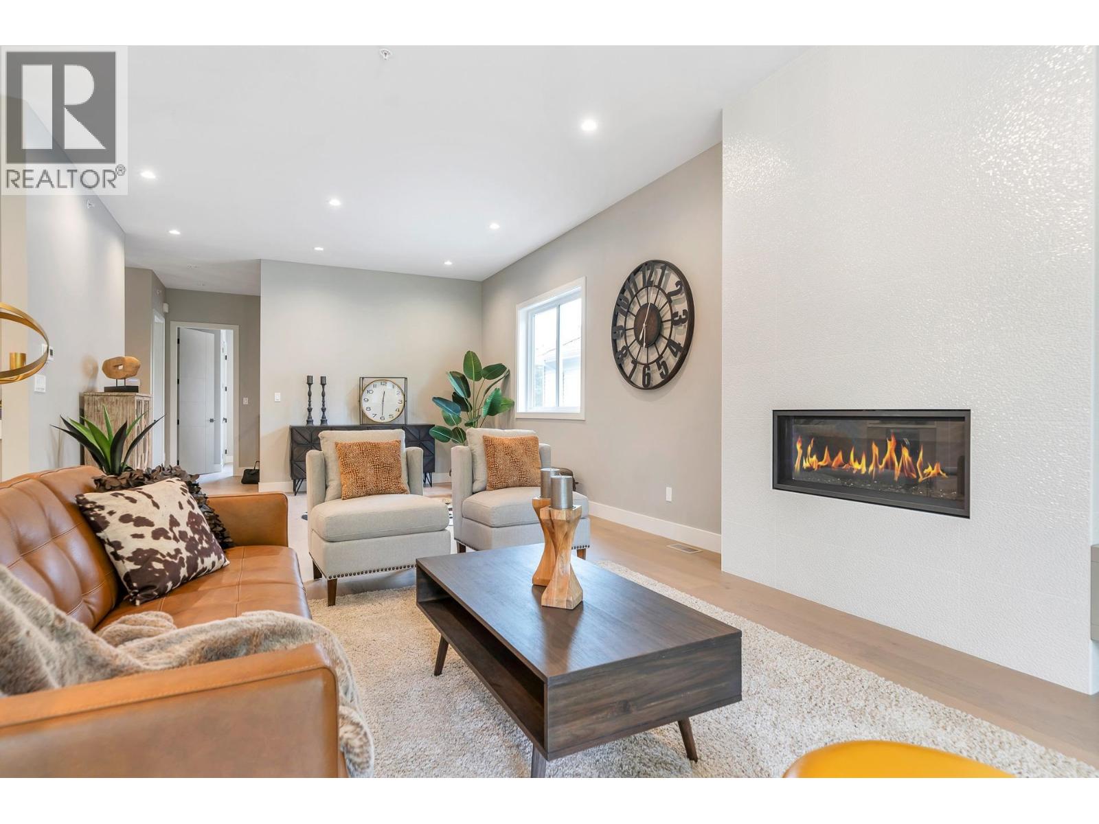 24417 JENEWEIN DRIVE, Maple Ridge