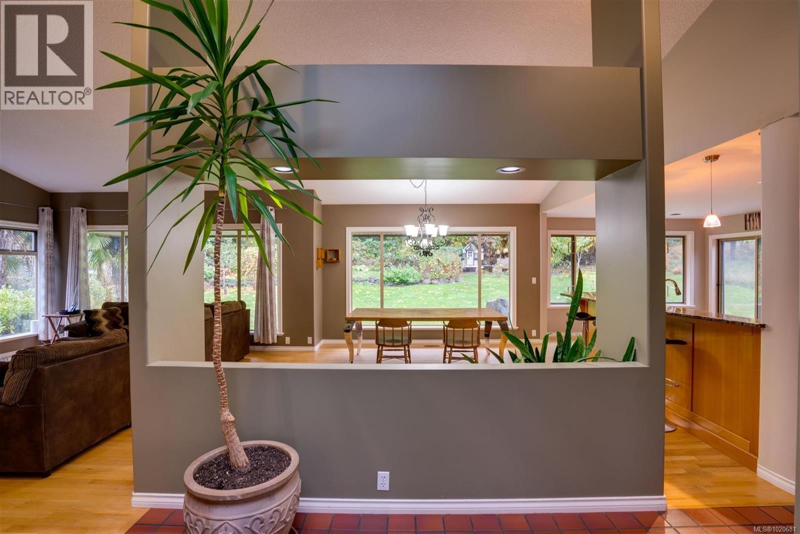 2310 Garry Oak Dr, Nanoose Bay