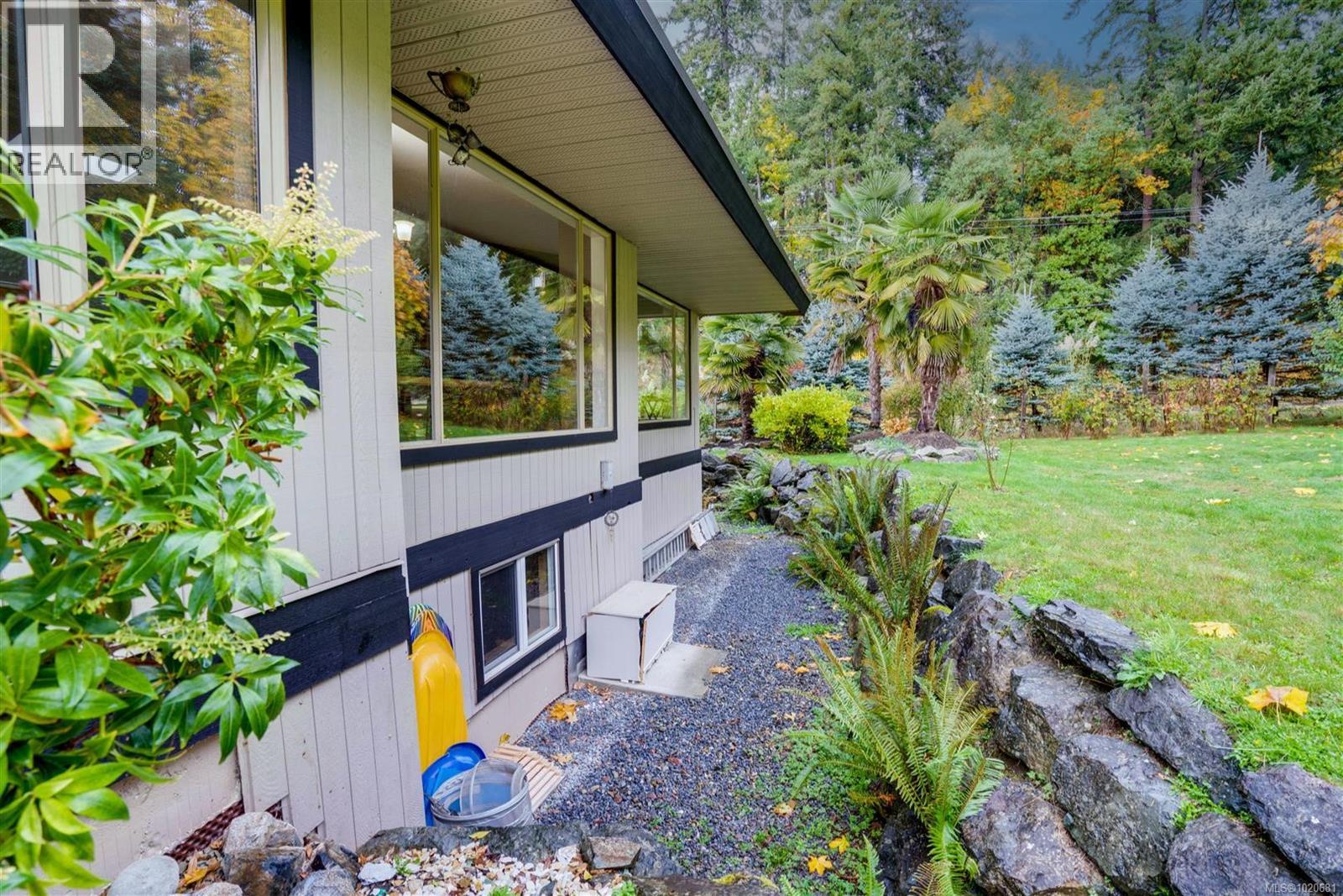 2310 Garry Oak Dr, Nanoose Bay