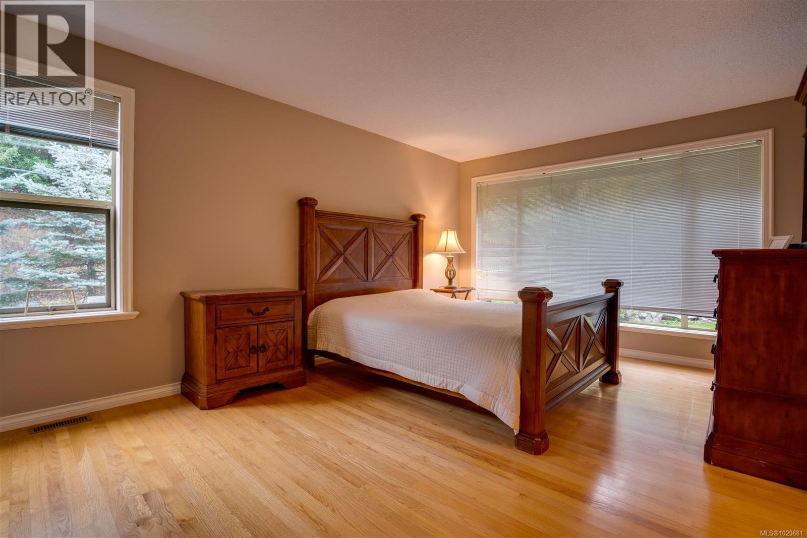 2310 Garry Oak Dr - 41