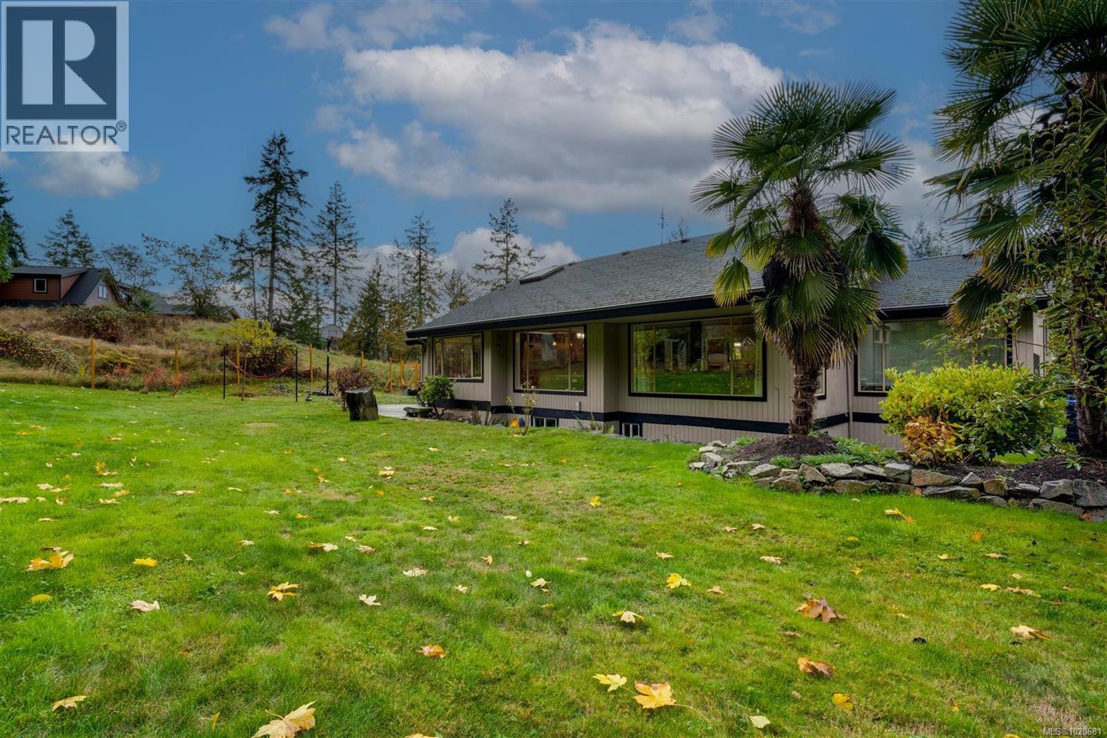 2310 Garry Oak Dr, Nanoose Bay