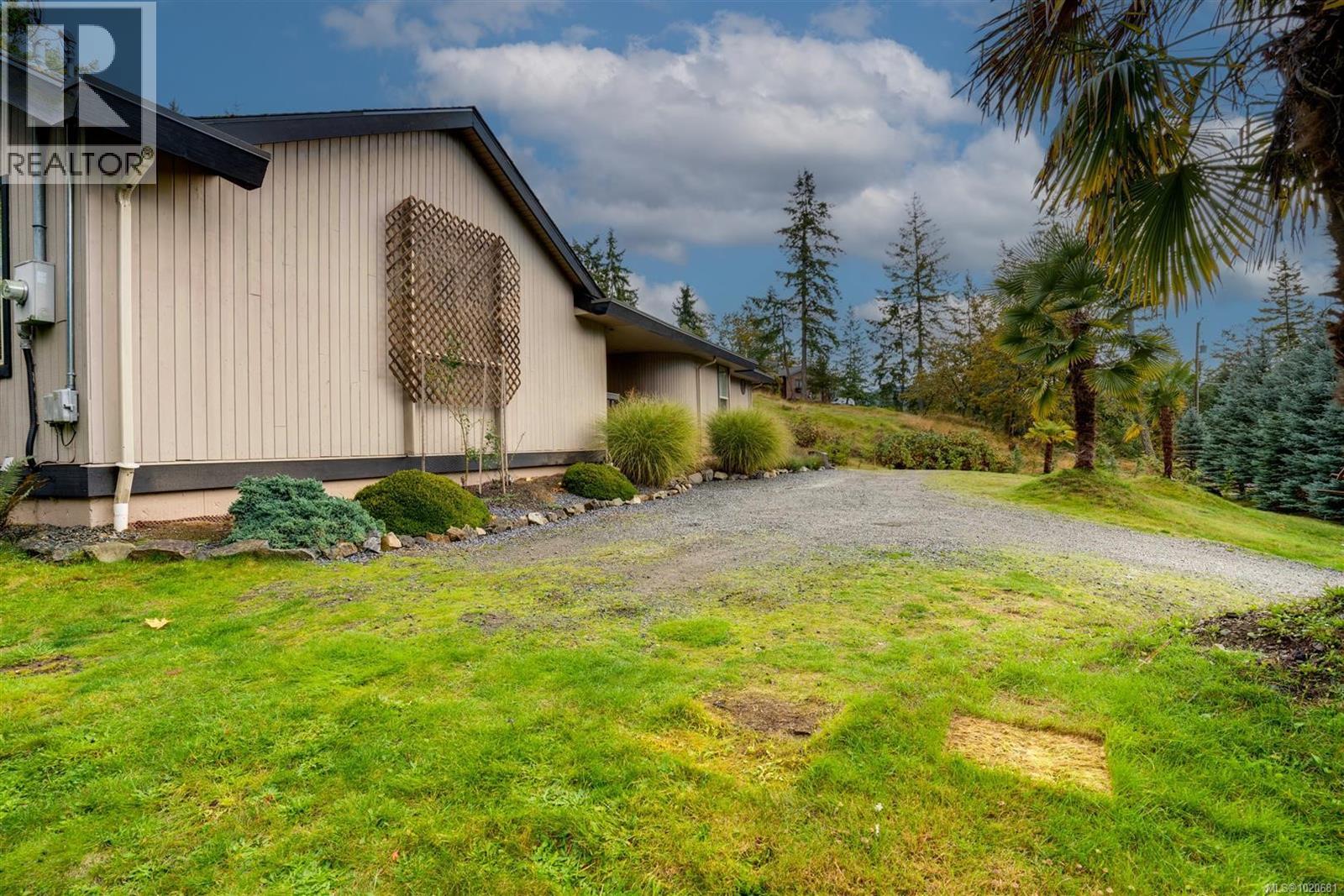 2310 Garry Oak Dr, Nanoose Bay