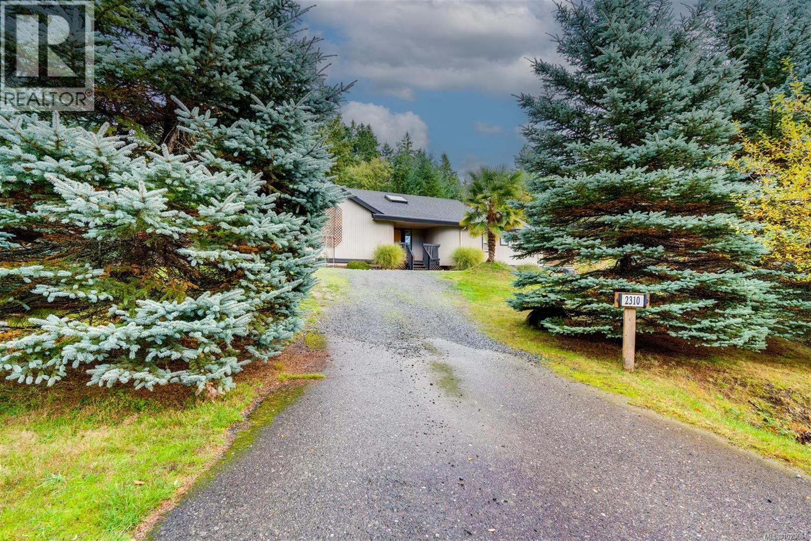 2310 Garry Oak Dr - 2