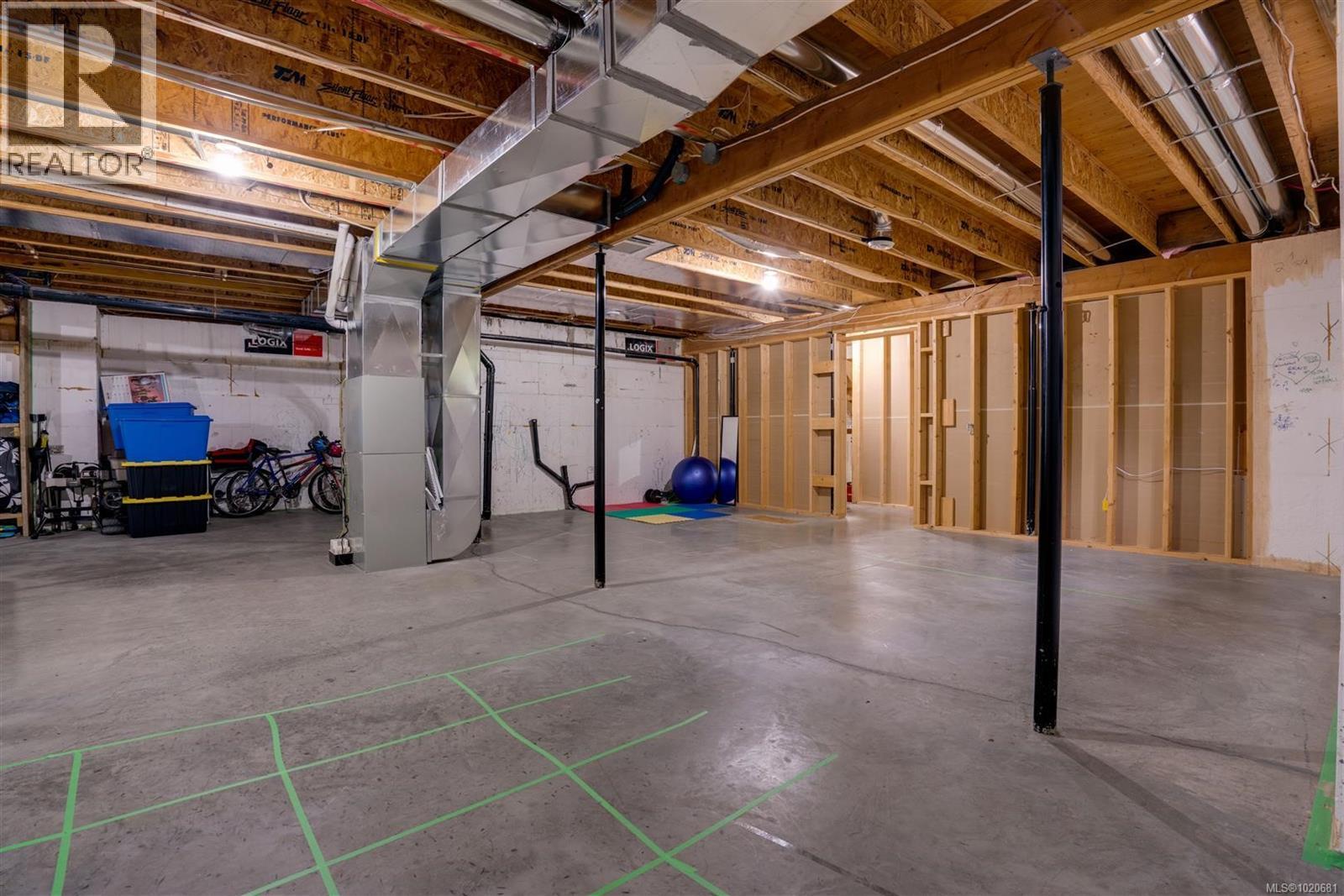 2310 Garry Oak Dr, Nanoose Bay