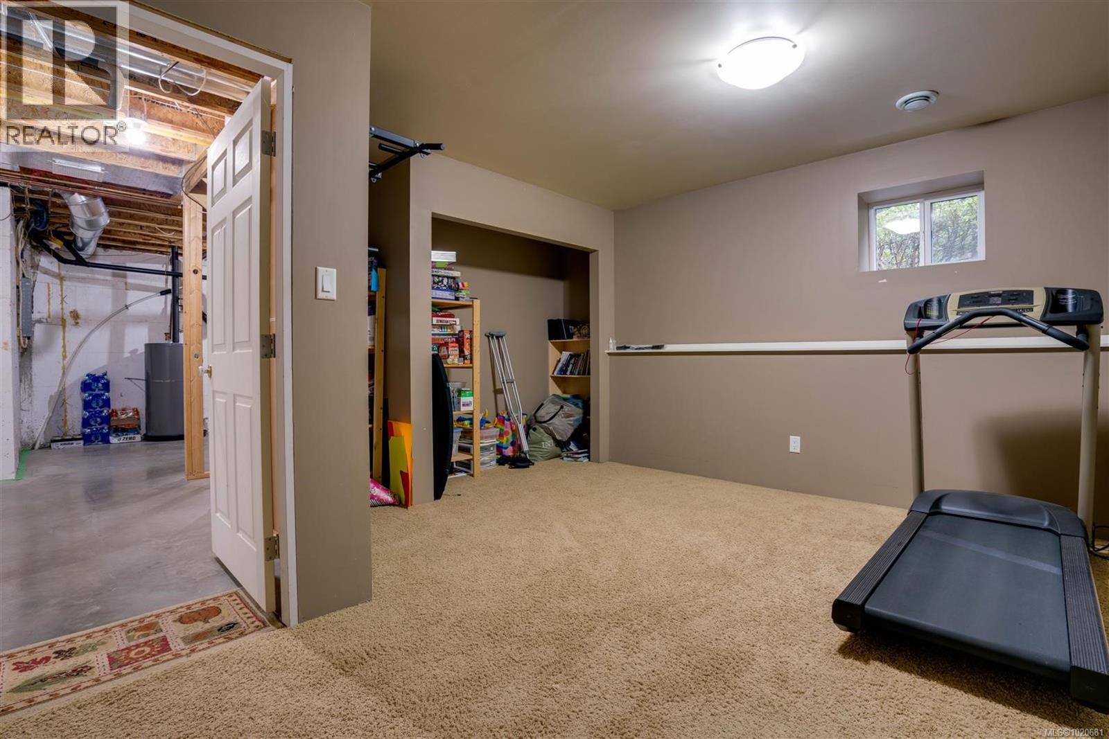 2310 Garry Oak Dr - 72