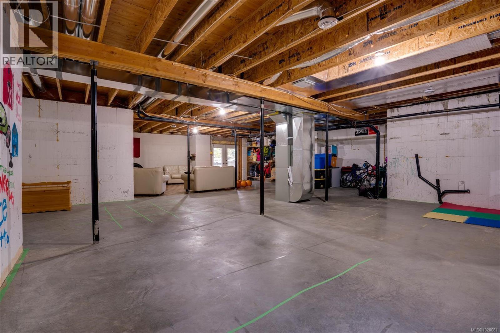 2310 Garry Oak Dr, Nanoose Bay