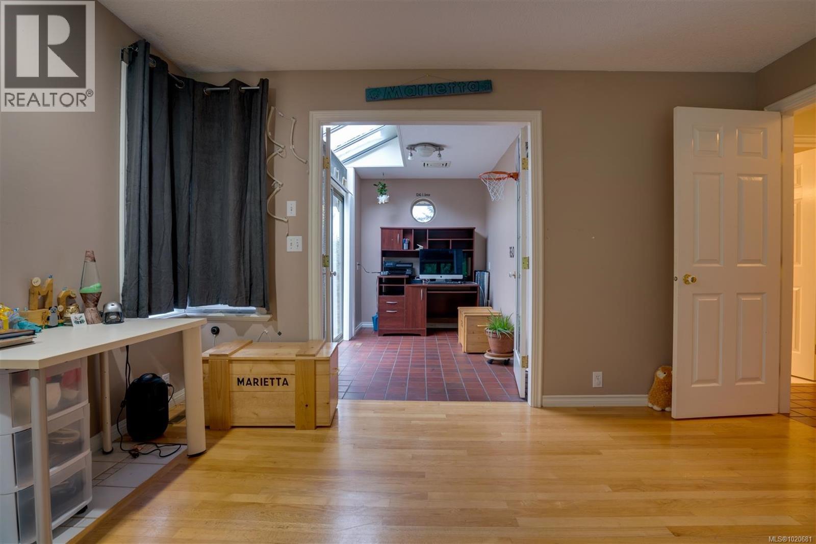 2310 Garry Oak Dr - 60