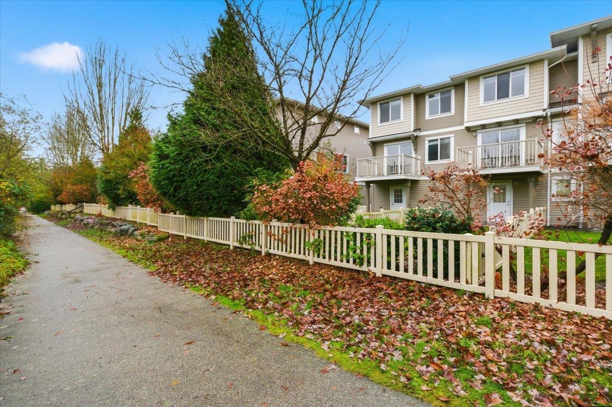 53 15155 62A AVENUE, Surrey