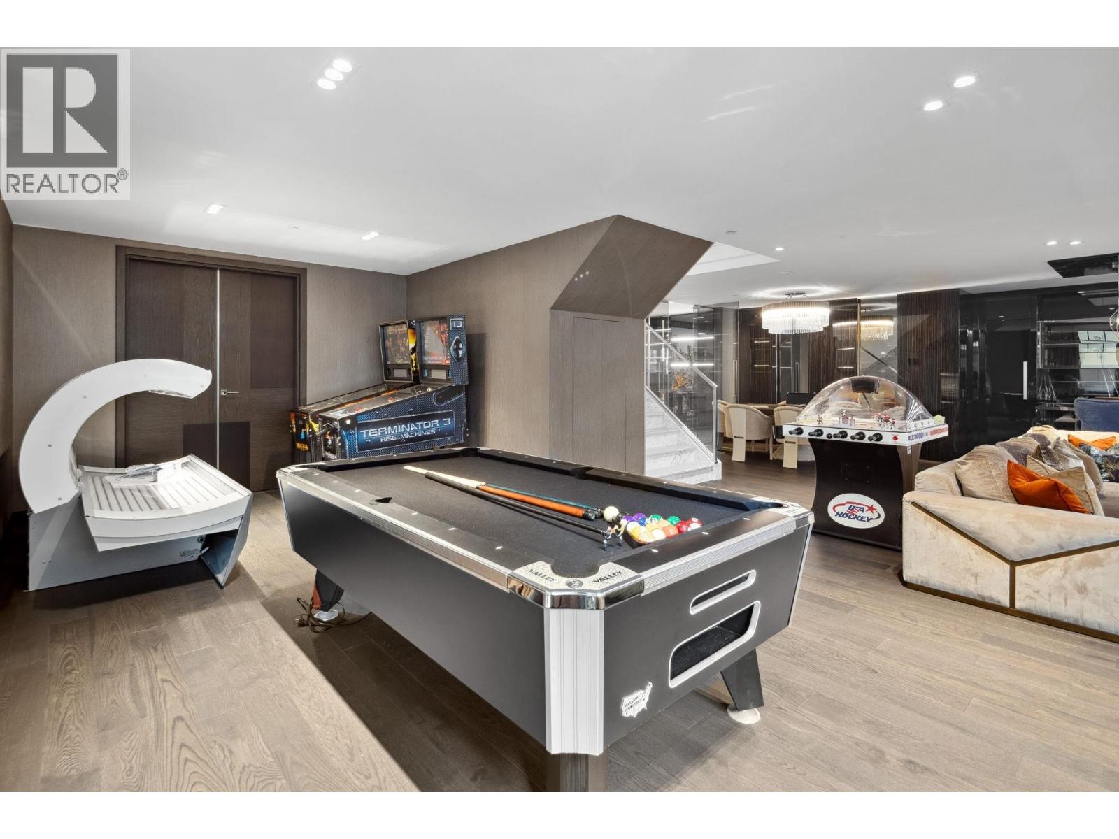 2531 NELSON AVENUE, West Vancouver