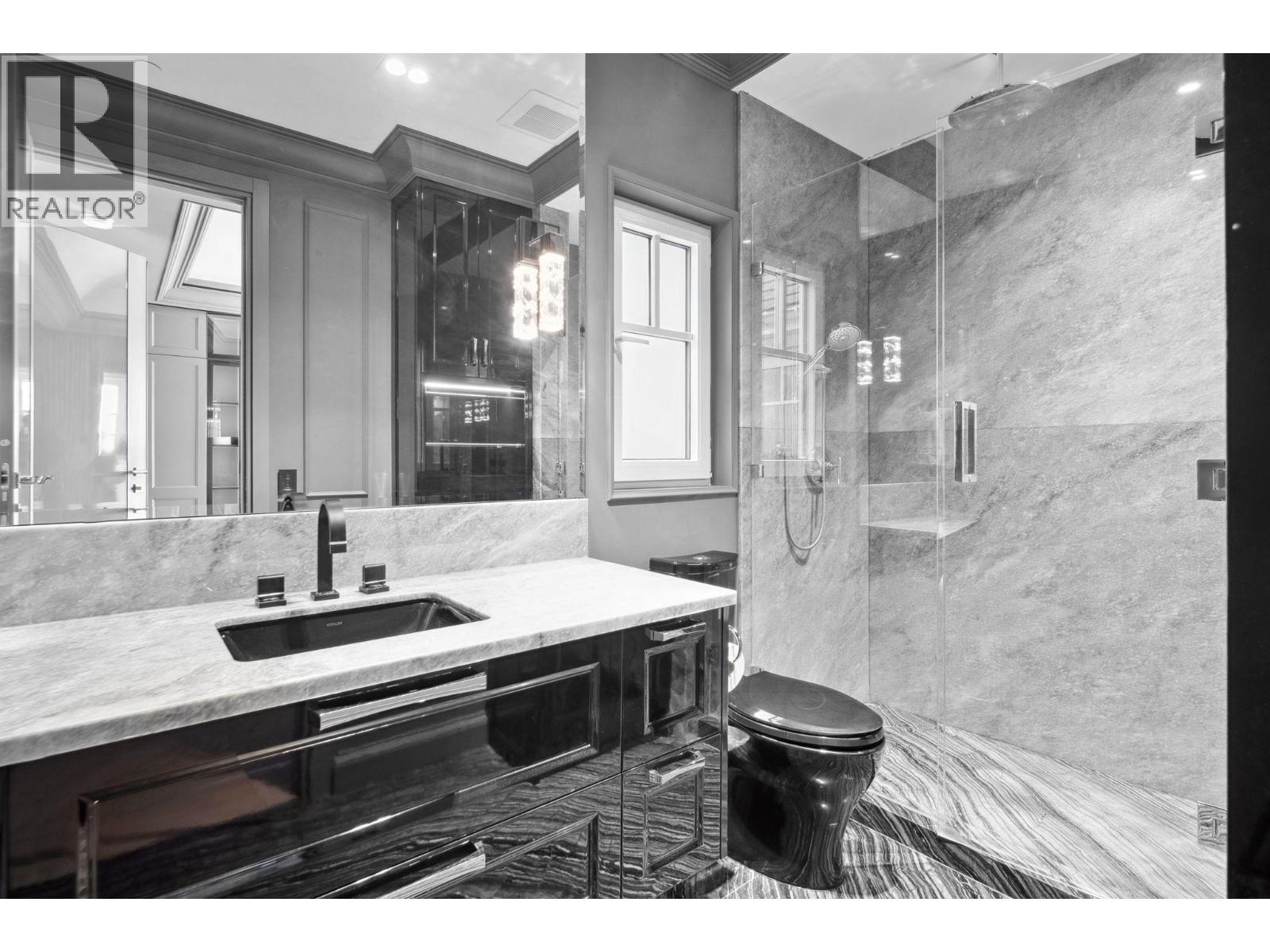 2531 NELSON AVENUE, West Vancouver