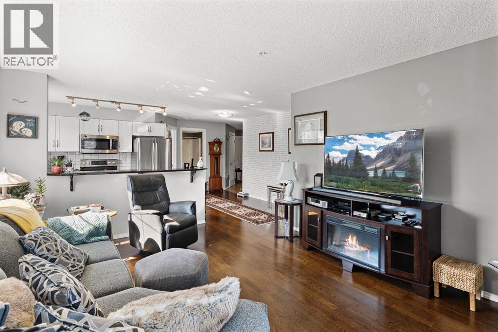 5214, 69 Country Village Manor NE, Calgary, Alberta