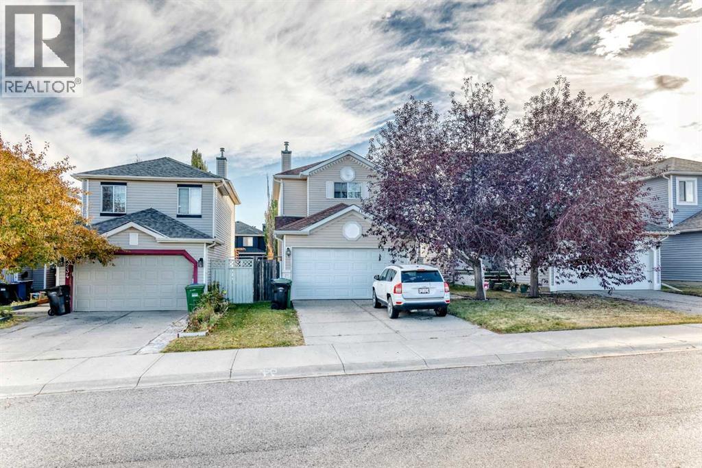 Single Family House for Sale in  Bridleridge Way SW Bridlewood Calgary 