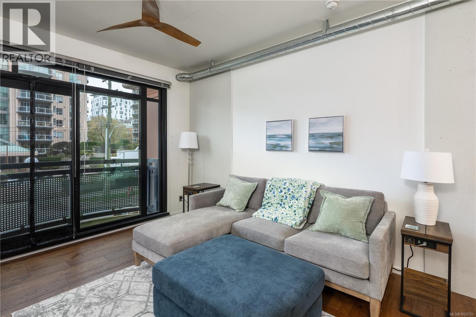 216 1029 View Street, Victoria