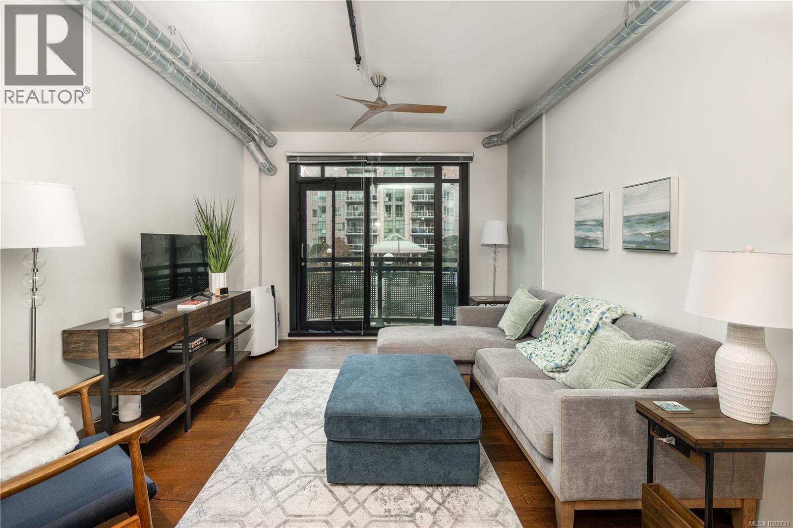 216 1029 View Street, Victoria