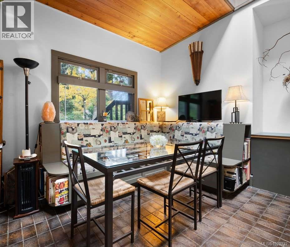  1168 Burnside Road West, Saanich