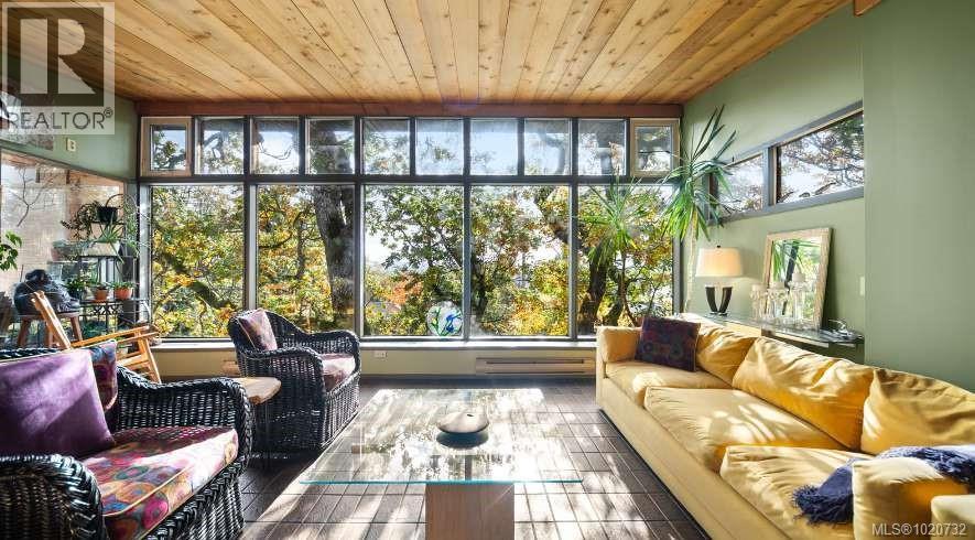  1168 Burnside Road West, Saanich