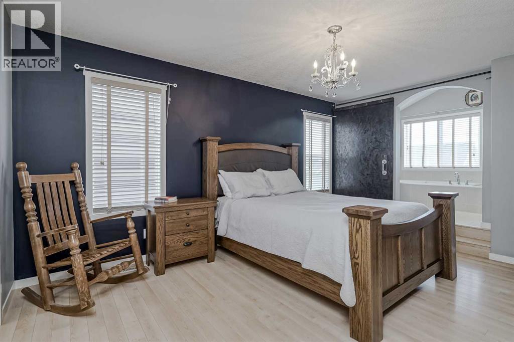 358 River Heights Drive, Cochrane