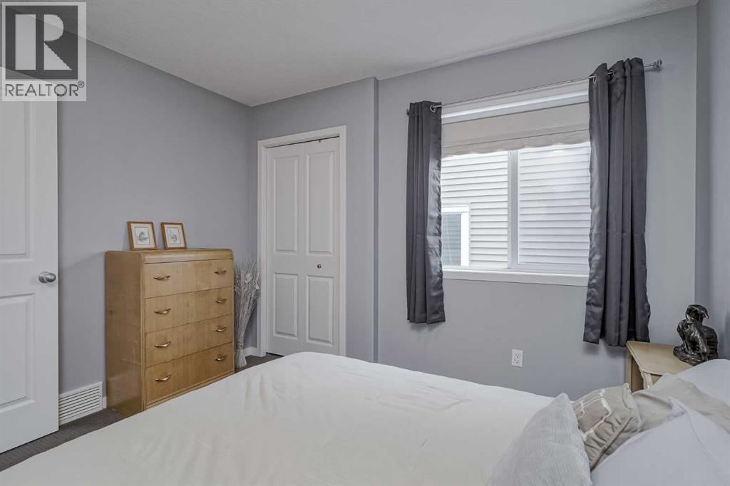 358 River Heights Drive, Cochrane