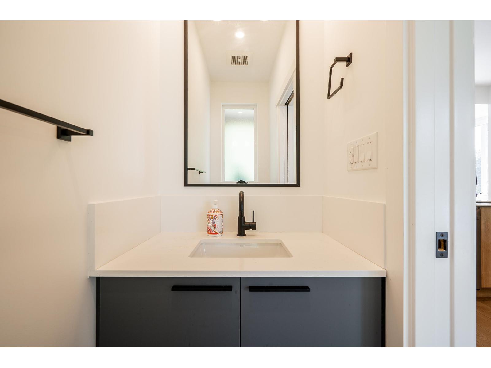 7 10527 155 STREET, Surrey