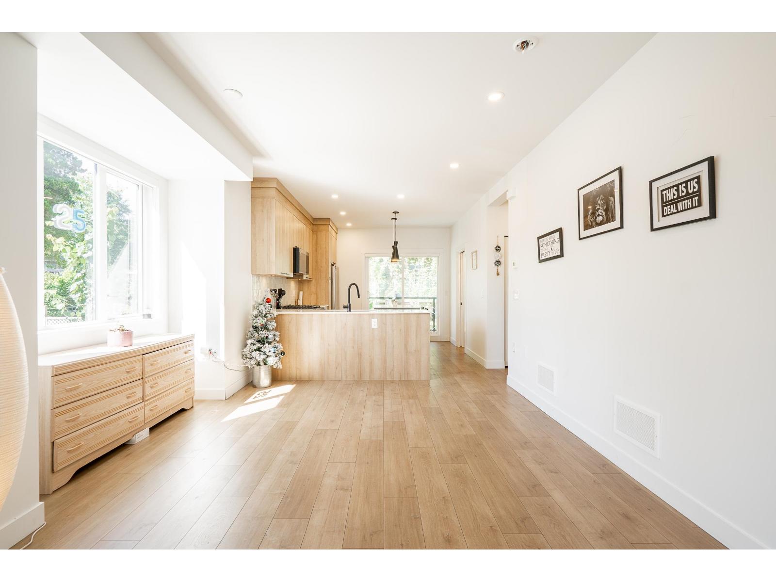 7 10527 155 STREET, Surrey