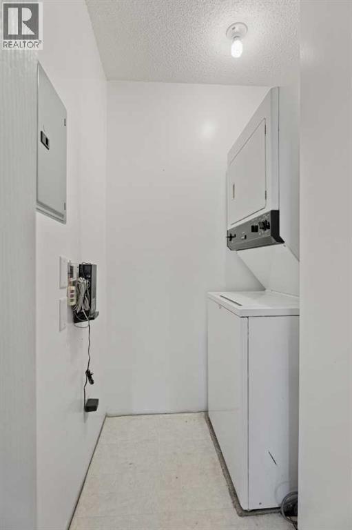 Single Family House for Sale in   Valleyview Park SE Dover Calgary 