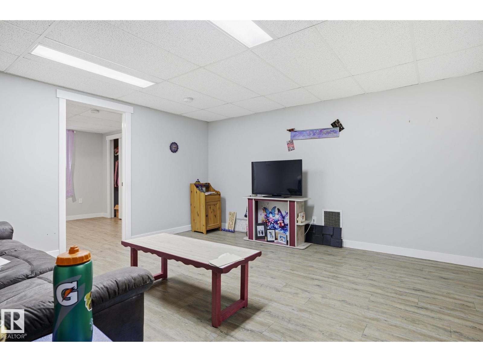 15331 104 AV NW, Edmonton