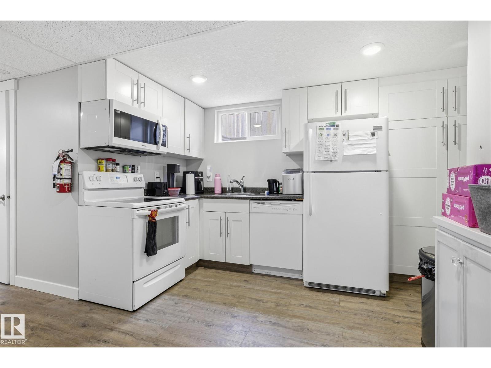 15331 104 AV NW, Edmonton