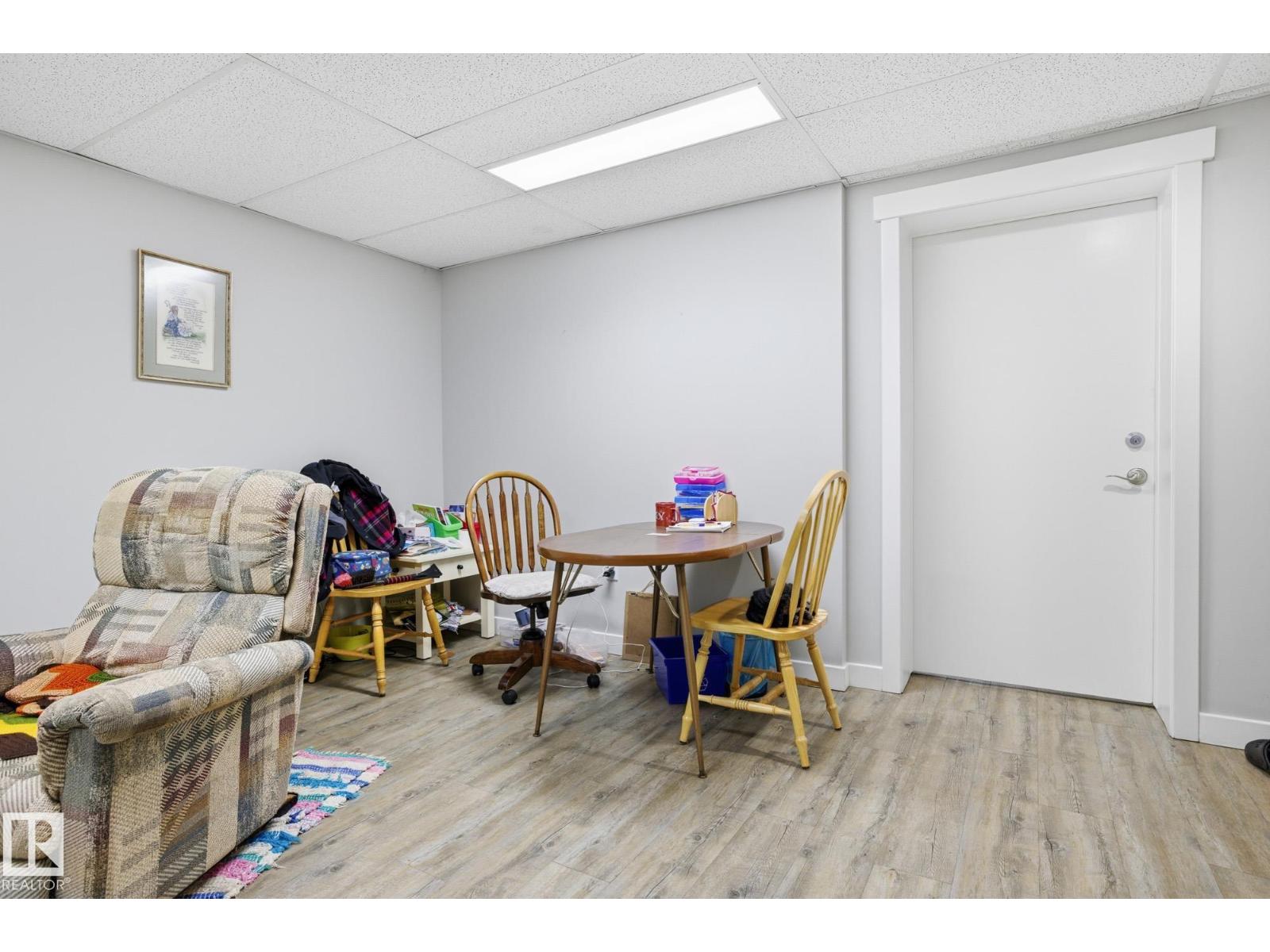 15331 104 AV NW, Edmonton