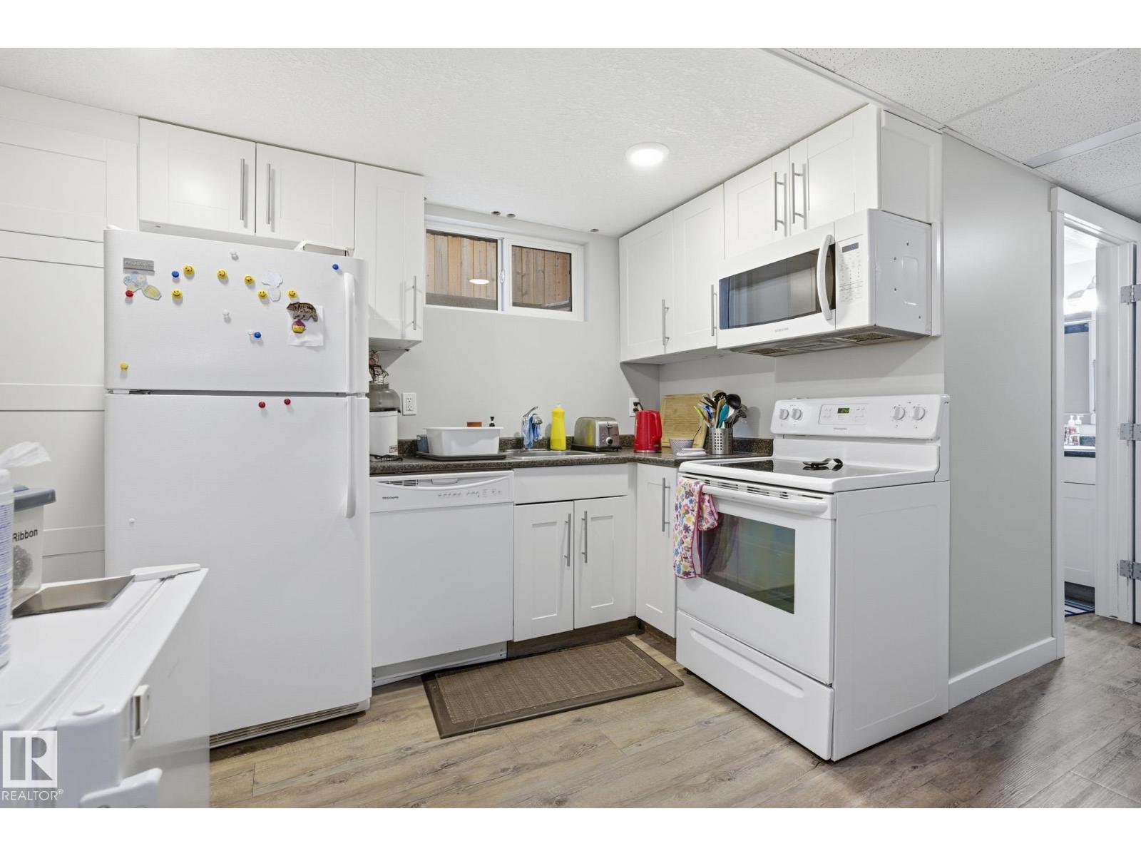 15331 104 AV NW, Edmonton