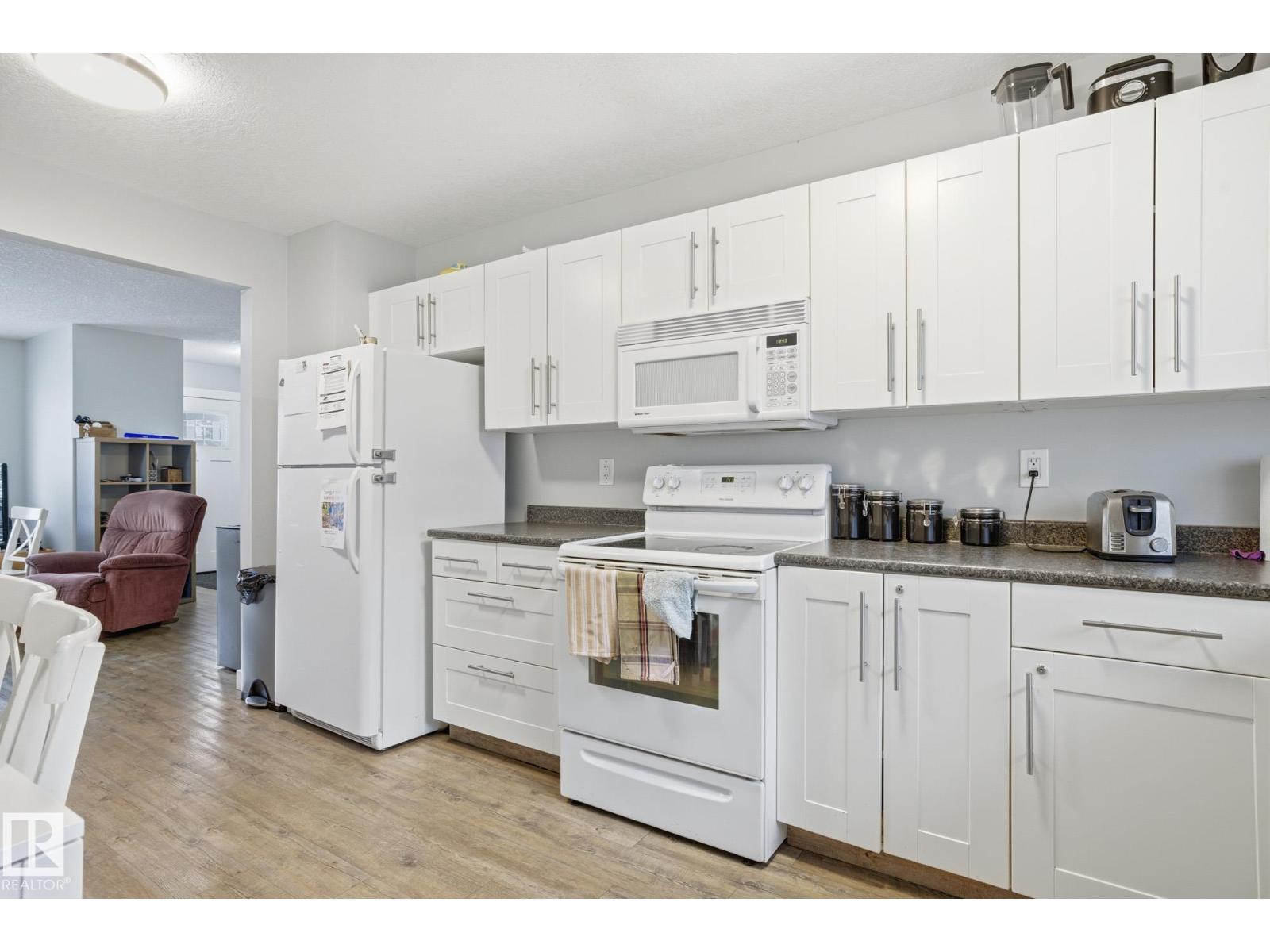 15331 104 AV NW, Edmonton