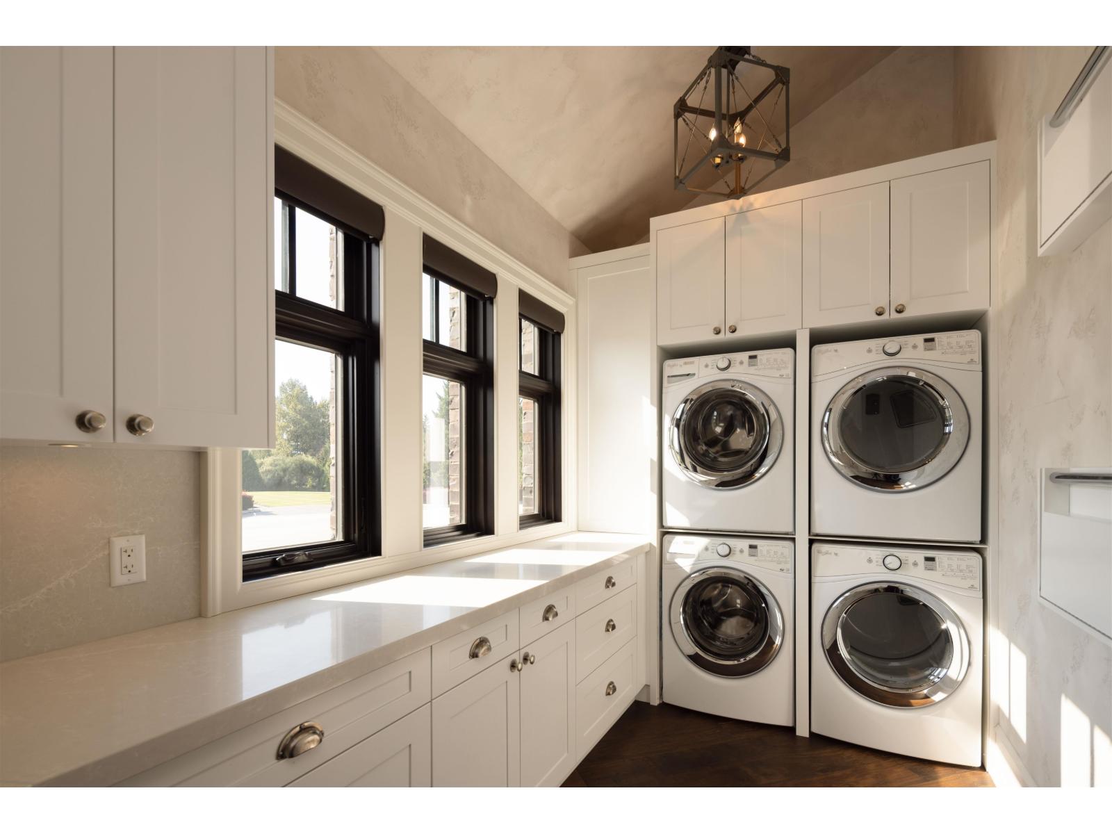 6124 272 STREET, Langley