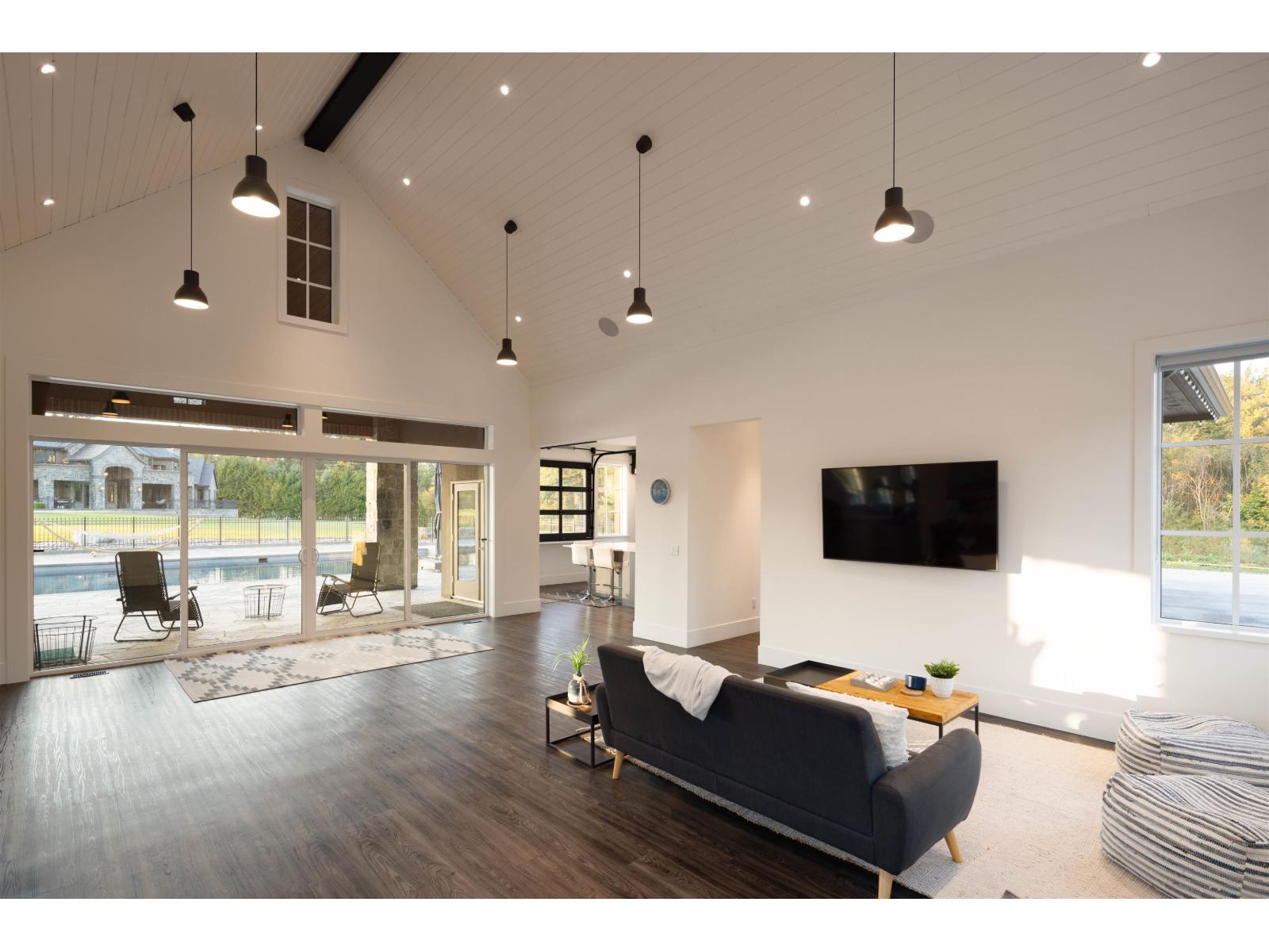 6124 272 STREET, Langley