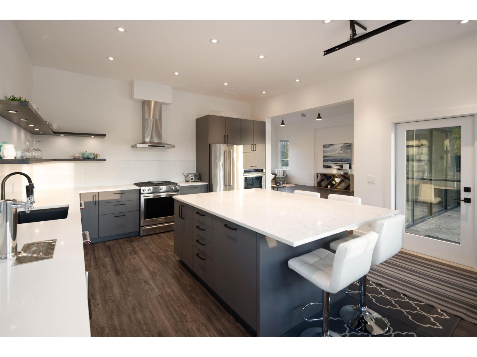 6124 272 STREET, Langley