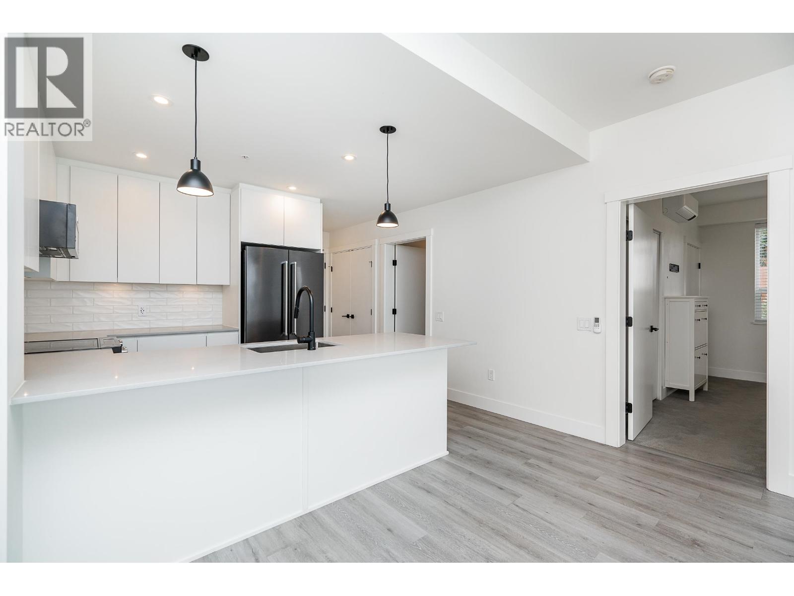 1205 2180 KELLY AVENUE, Port Coquitlam