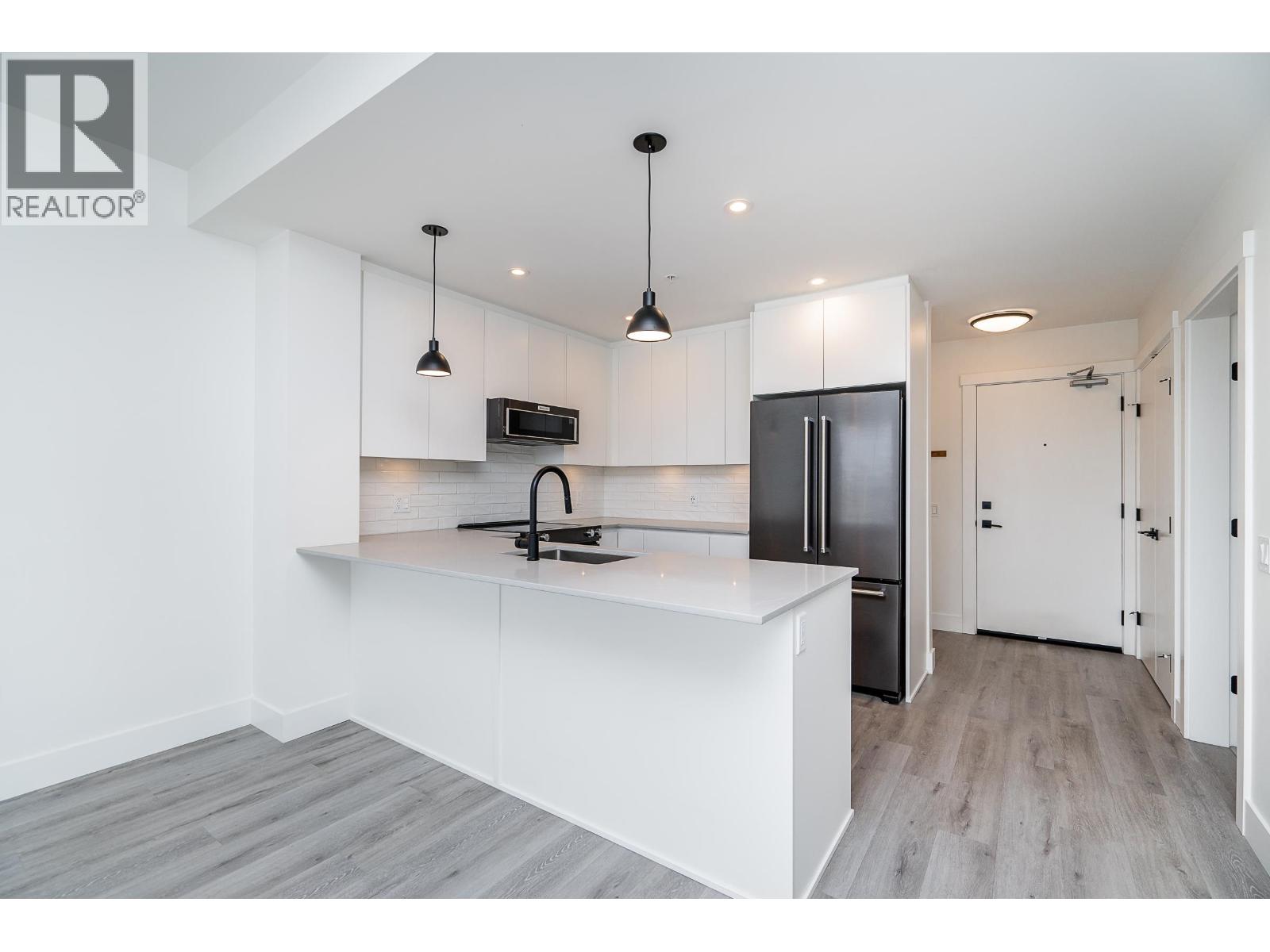 1205 2180 KELLY AVENUE, Port Coquitlam