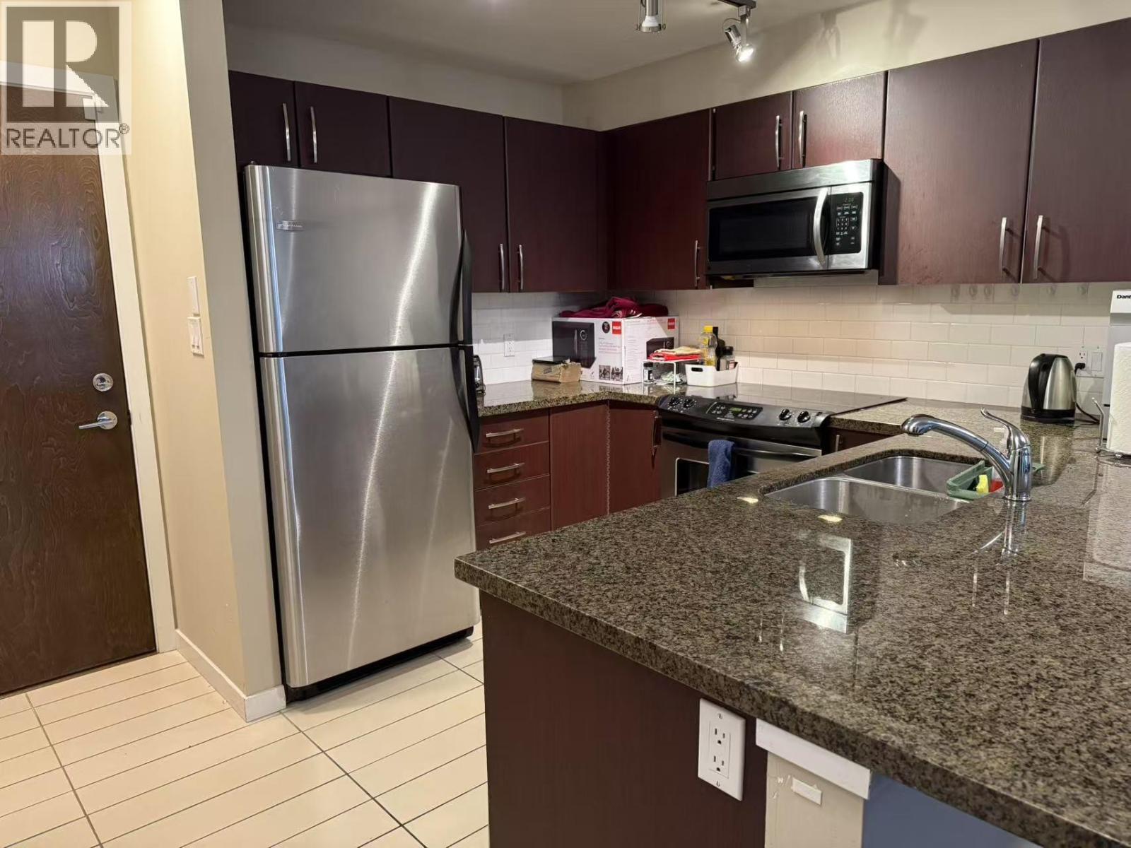 209 7337 MACPHERSON AVENUE, Burnaby