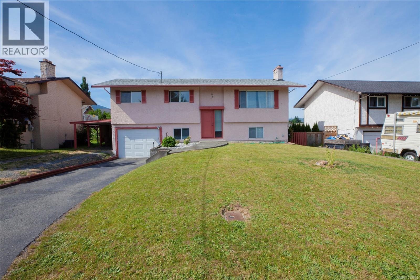 3125 Highfield Rd, Duncan