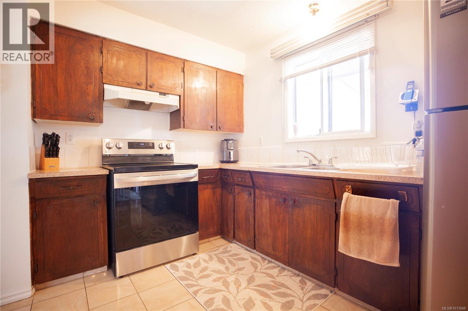 3125 Highfield Rd, Duncan