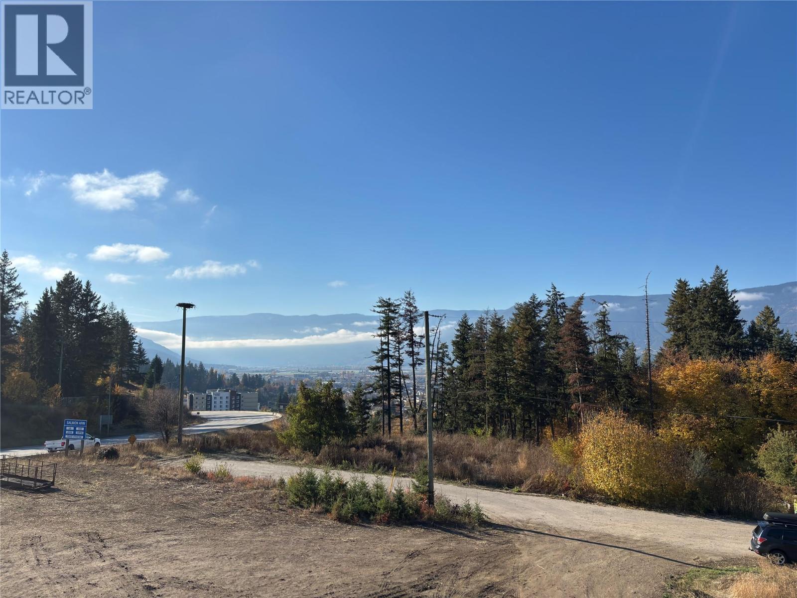 3 1910 11 Avenue Northeast, Salmon Arm