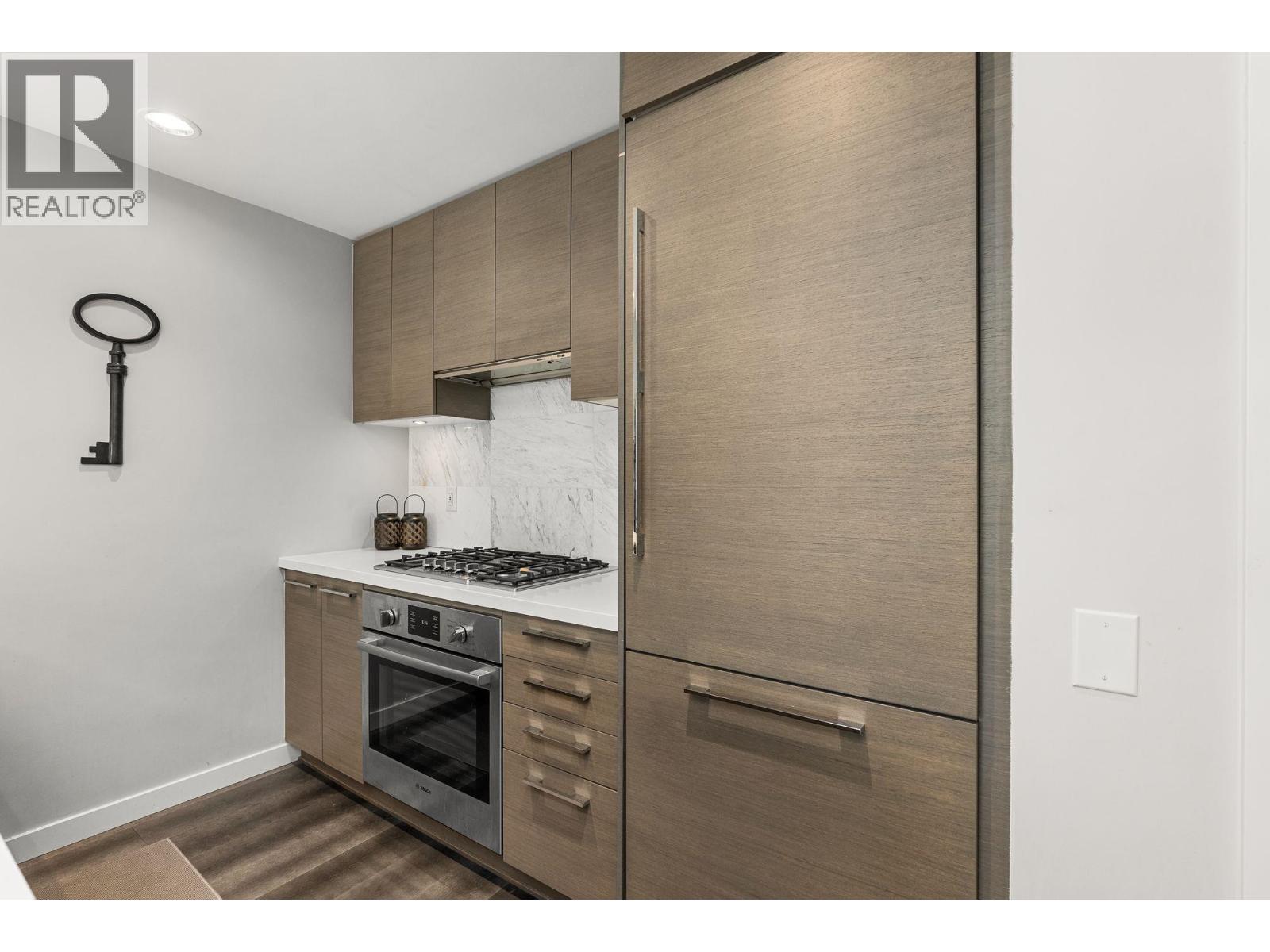 606 5628 BIRNEY AVENUE, Vancouver