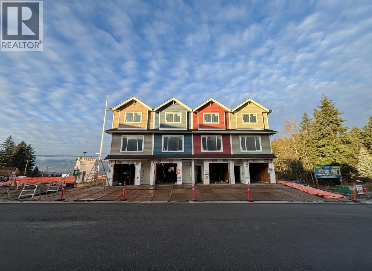 7 1910 11 Avenue Northeast, Salmon Arm