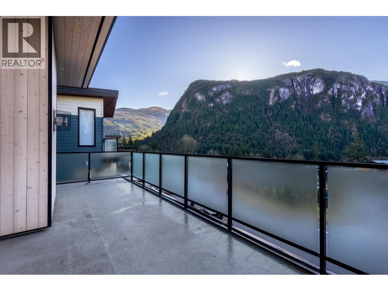 2193 CRUMPIT WOODS DRIVE, Squamish